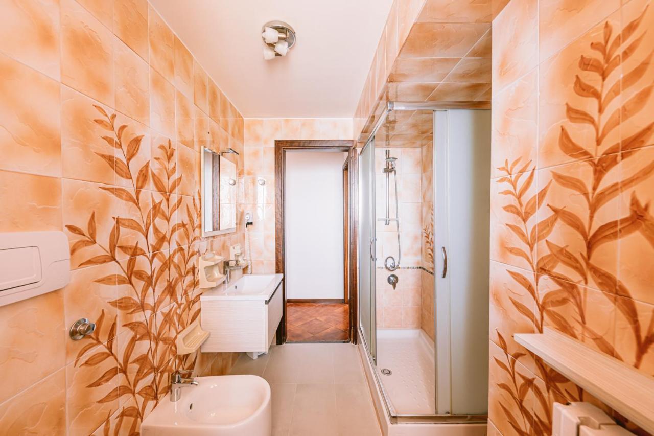 Appartamento Anna In Villa Laura สกาลา ภายนอก รูปภาพ